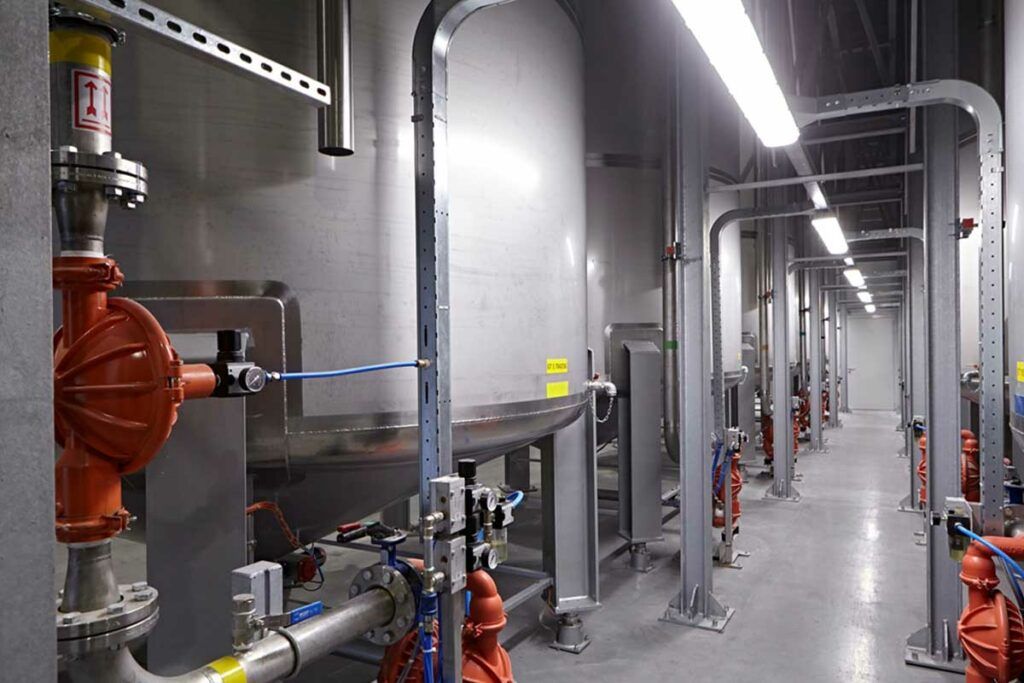 Lijmen watergedragen 02 - Waterbased adhesives